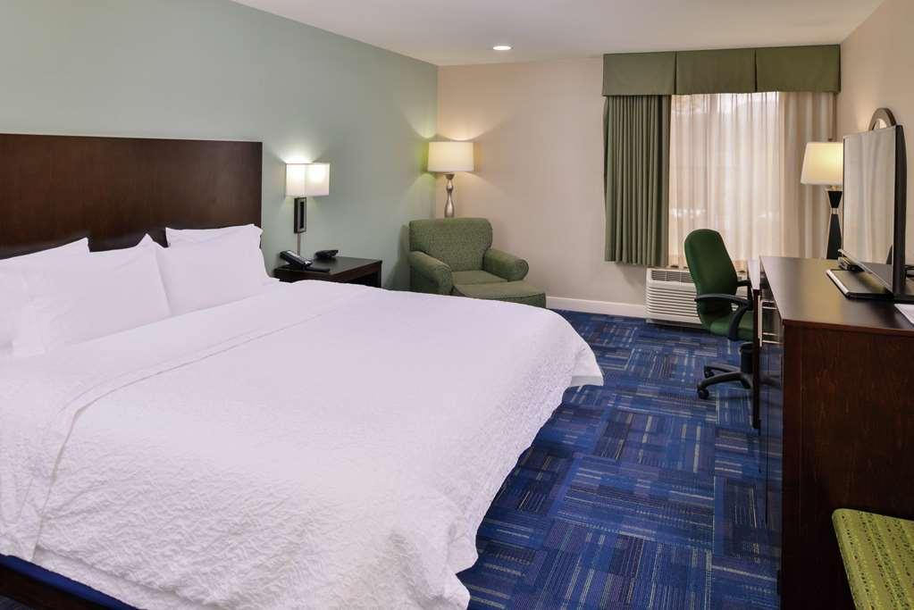 Hampton Inn Eugene Habitación foto