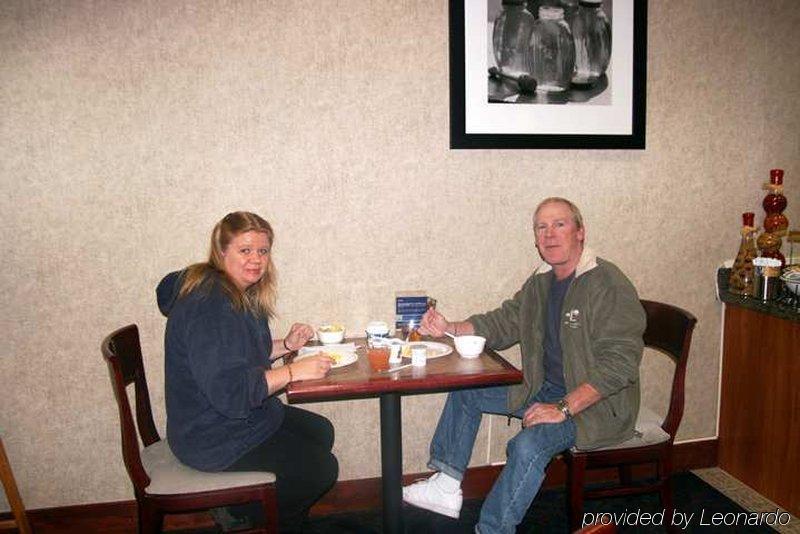 Hampton Inn Eugene Restaurante foto